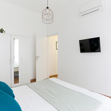 The Best Rent - Cozy Two-Bedroom Apartment Near Colonne S Lorenzo Milano Exteriör bild