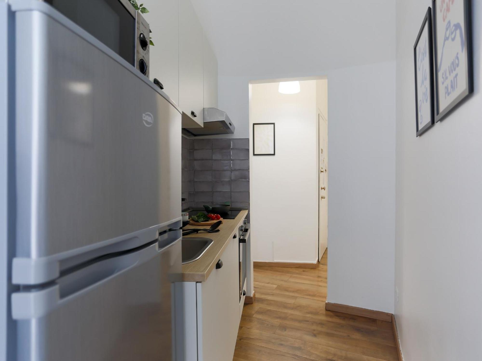 The Best Rent - Cozy Two-Bedroom Apartment Near Colonne S Lorenzo Milano Exteriör bild