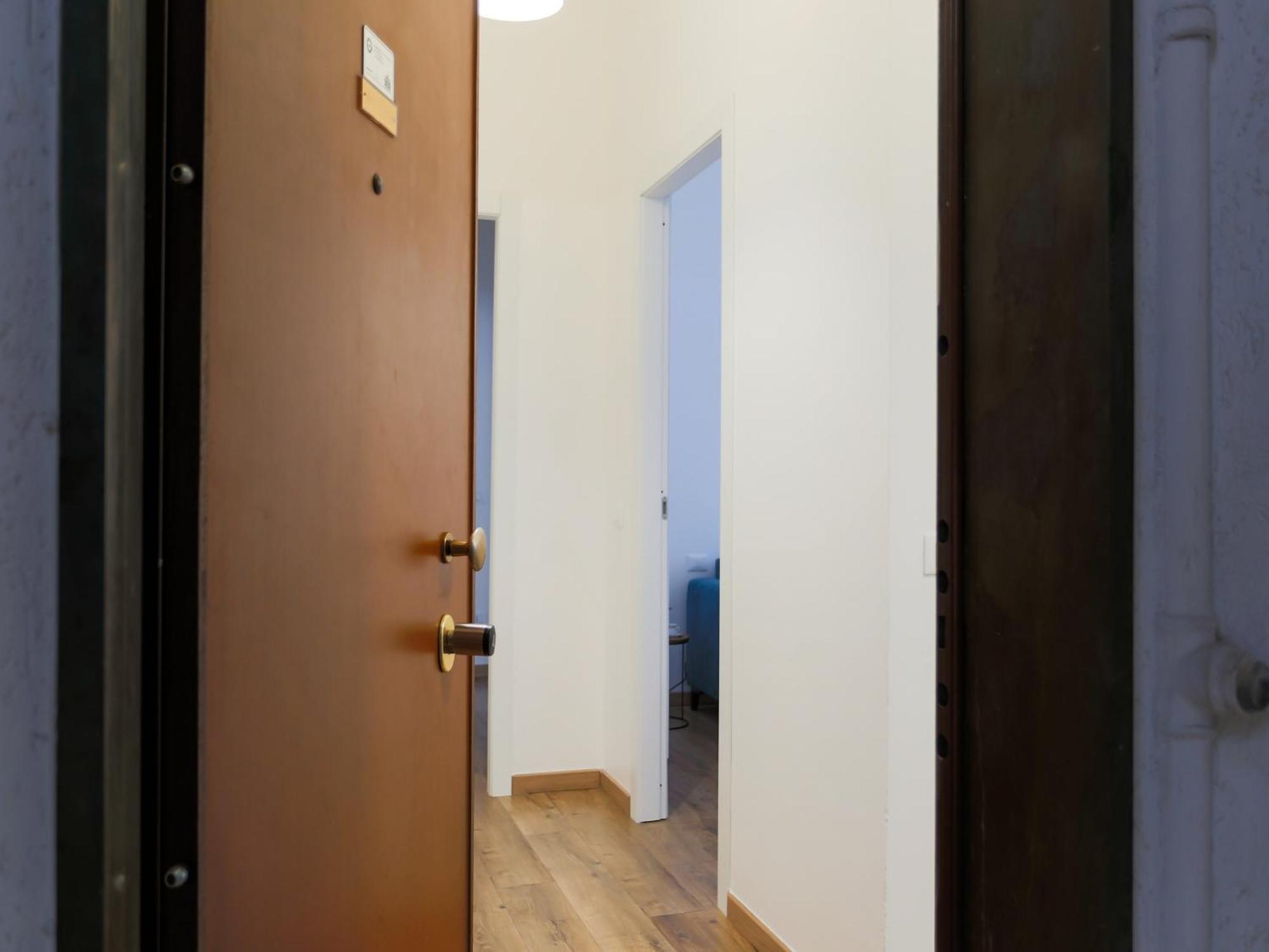 The Best Rent - Cozy Two-Bedroom Apartment Near Colonne S Lorenzo Milano Exteriör bild